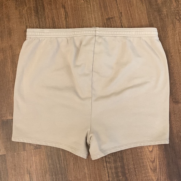 79. 🍓 Skims drawstring short - Picture 3 of 3